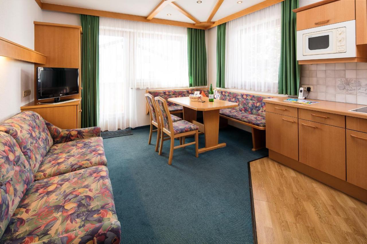 Haus Raetia Appartement Serfaus Buitenkant foto